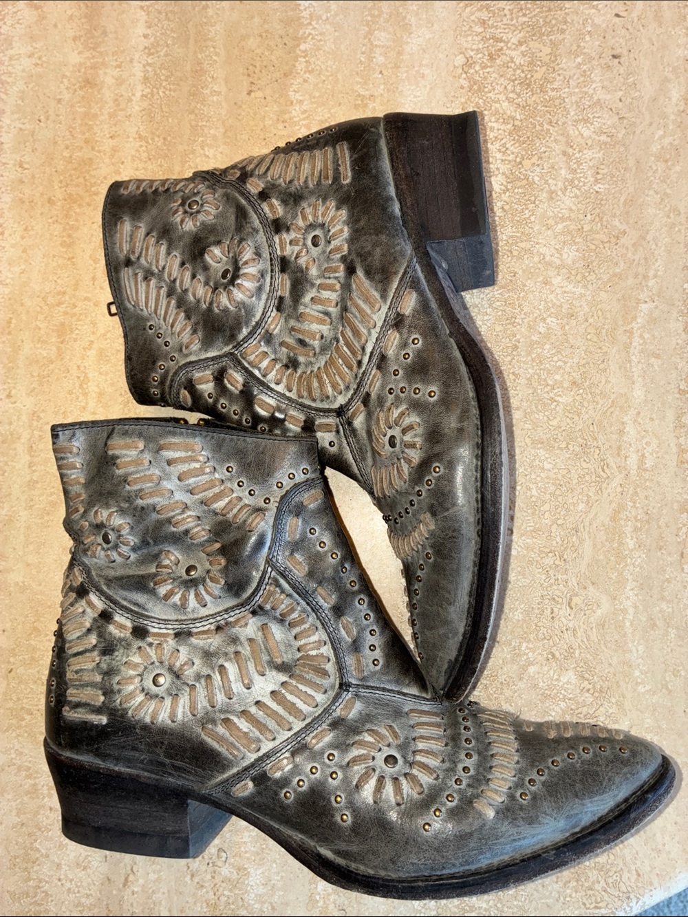 Matisse Ankle Boots Women's 9, Gray Studded Western Lacing, zipper, "Fiesta" euc - Picture 5 of 16